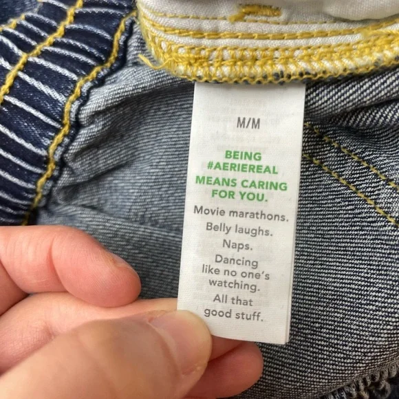 NWT Aerie Daydream Denim Distressed Shorts M - Picture 11 of 13